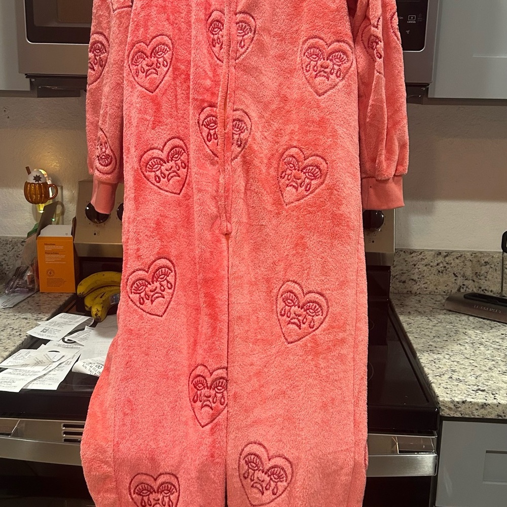 HARLEY QUINN BOP ONESIE BREAK UP SCENE NEVER WORN